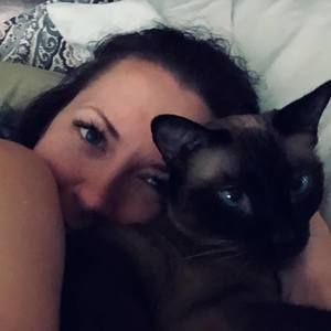 Meet your Posher, Amy